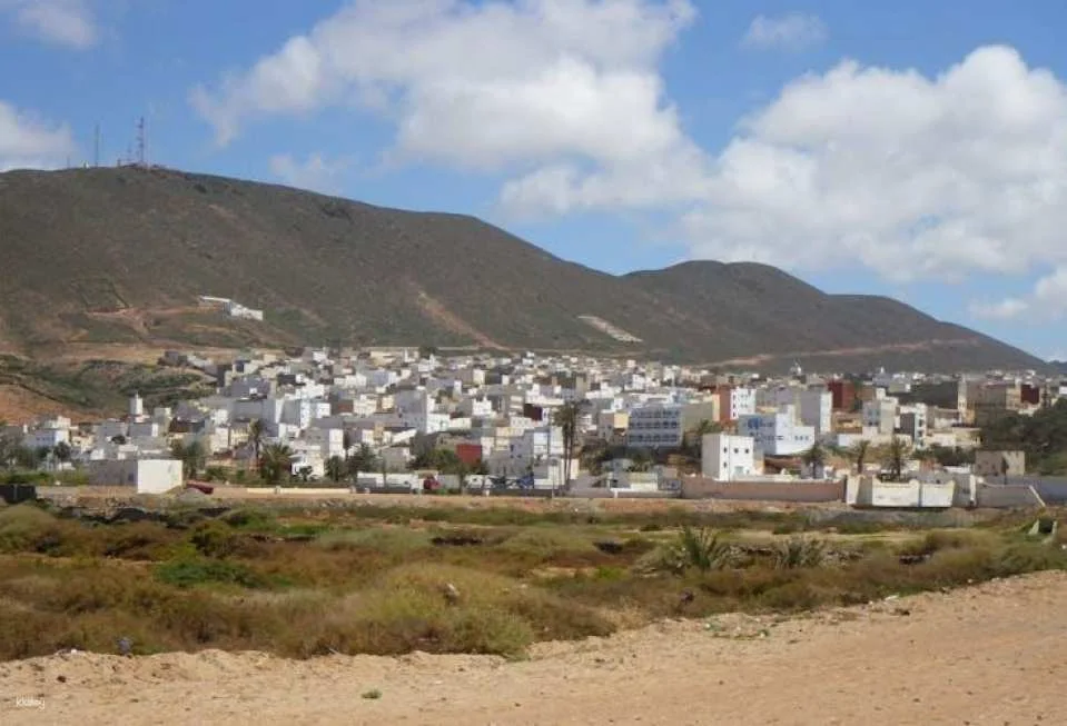 Legzira Beach Fun Day from Agadir and Taghazout