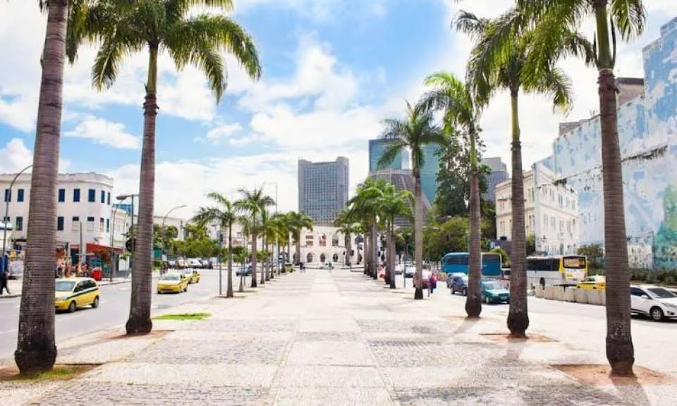 Rio in a day: city tour with Sugarloaf, Corcovado Mountain with Christ Redeemer