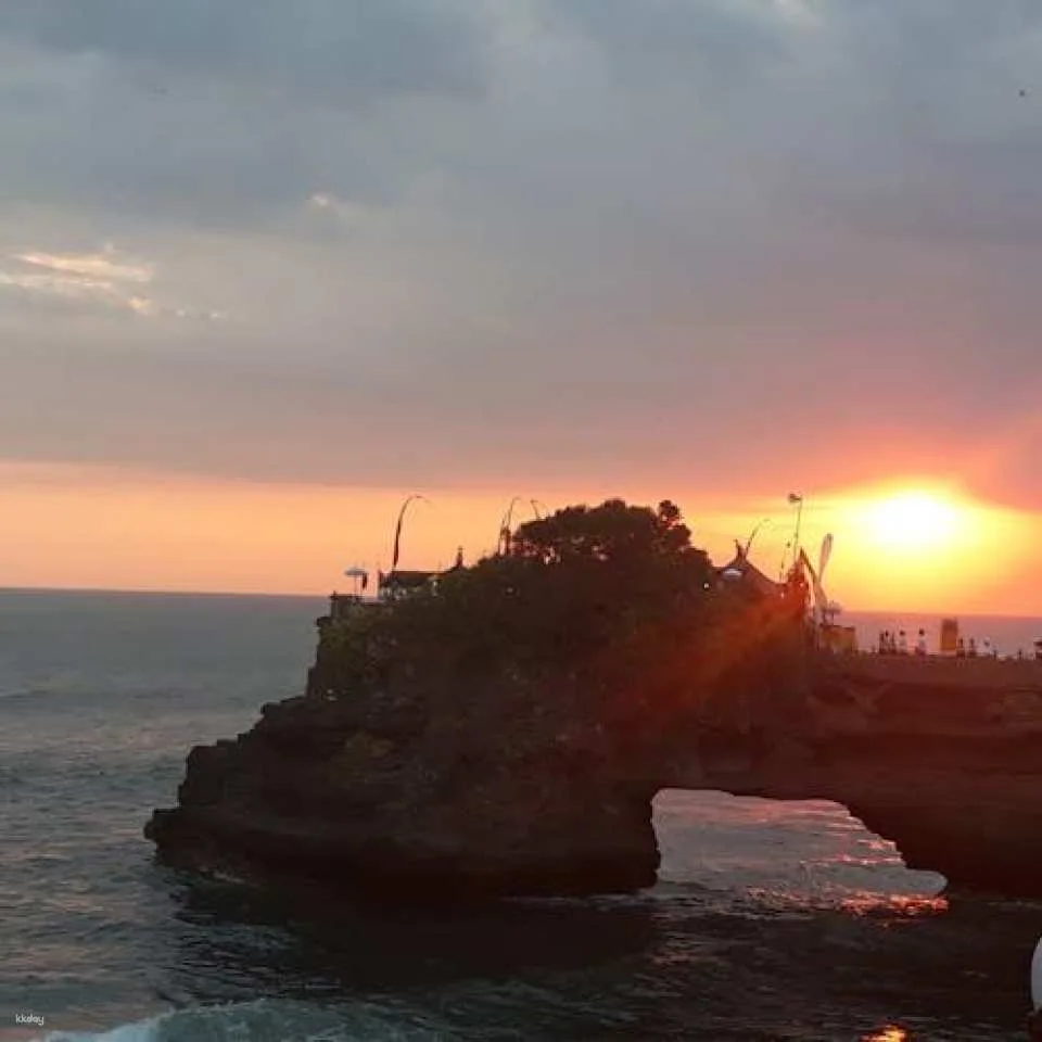Sunset at Tanah Lot Temple and Spa Tour