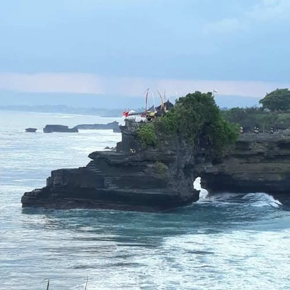 Sunset at Tanah Lot Temple and Spa Tour