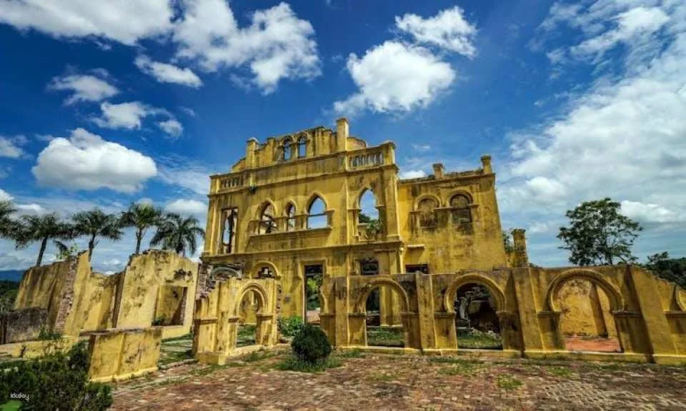 Ipoh private day trip from Kuala Lumpur with lunch