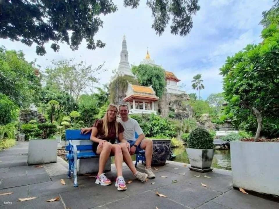 Bangkok small-group electric bike tour