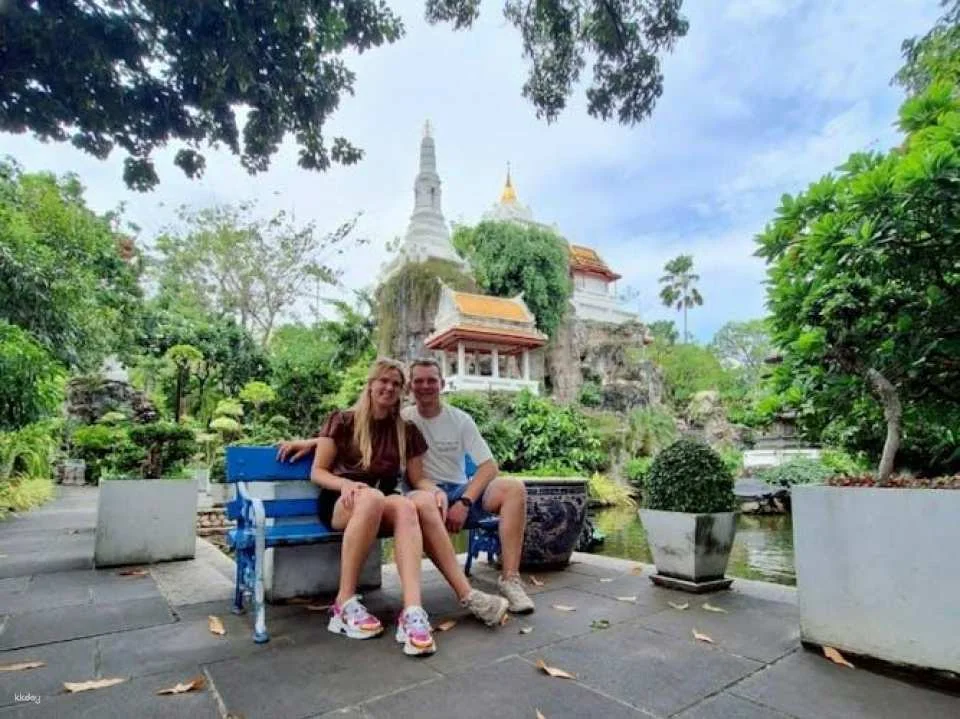 Bangkok small-group electric bike tour