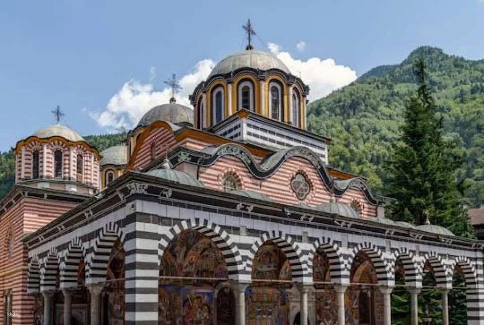 Day trip from Sofia to Rila Monastery and Boyana Church (616538)
