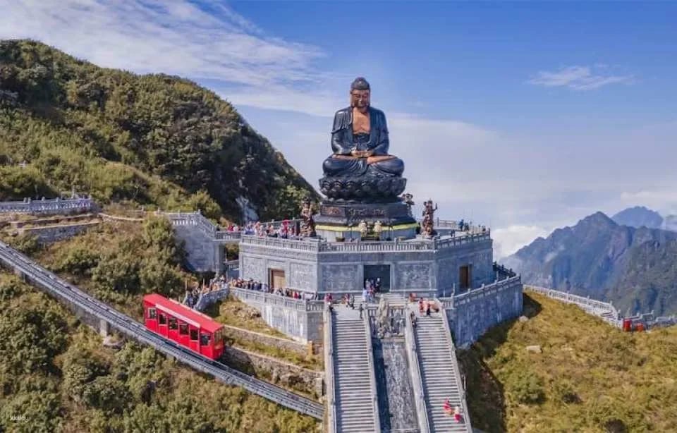 Sun World Fansipan Legend cable car tickets