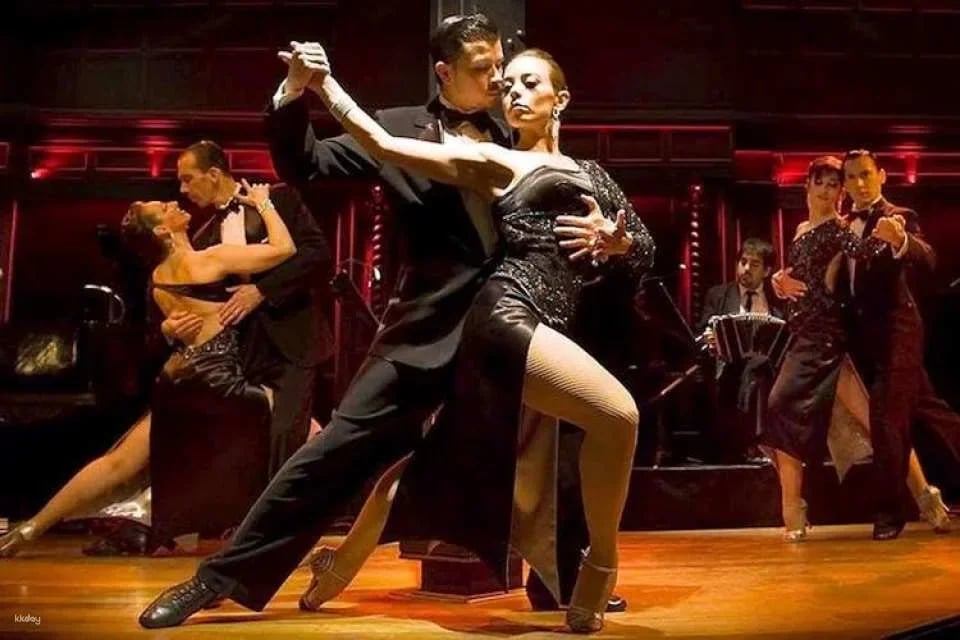 Buenos Aires El Querandí tango show with optional dinner