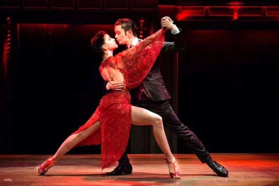 Buenos Aires El Querandí tango show with optional dinner