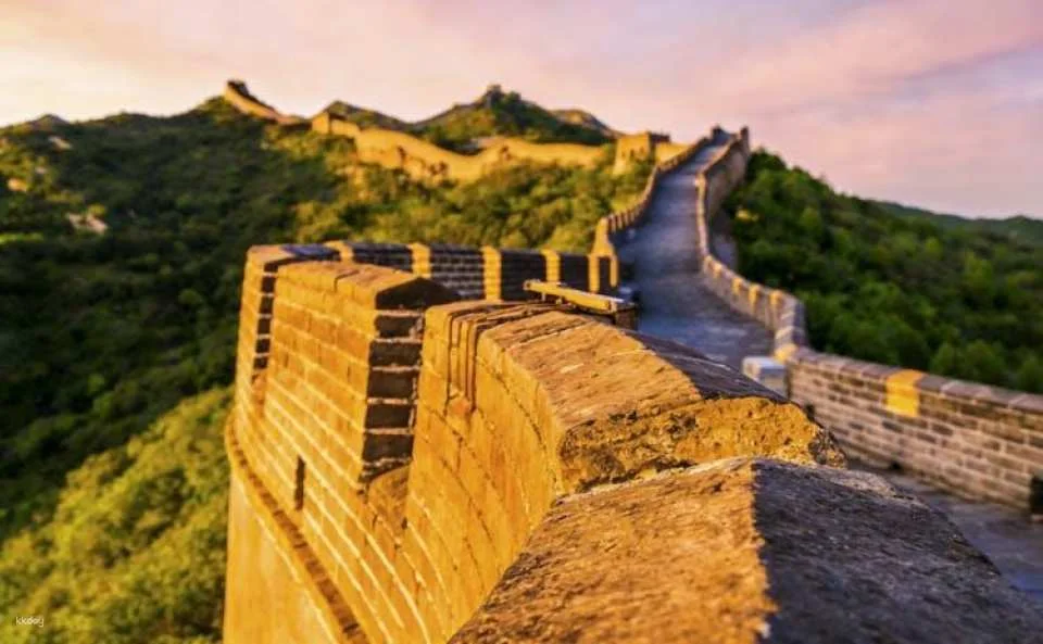 Badaling Great Wall VIP access with guided tour and transfer