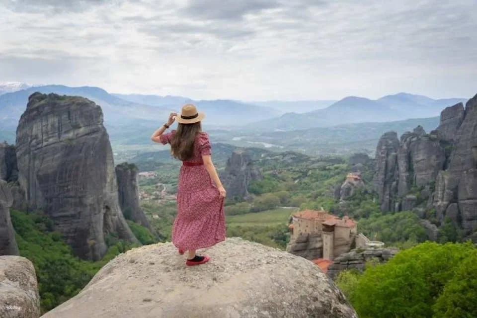Panoramic Meteora and Monasteries Tour from Kalabaka