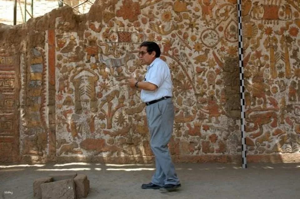 Moche Valley's Ancient Pyramids and Chan Chan Citadel Private Tour