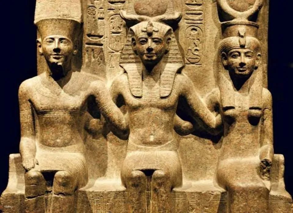 Best of Cairo tour from Luxor with sleeper train tickets