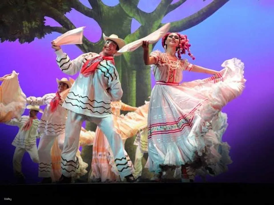 Folkloric ballet of Mexico skip-the-line VIP tickets with transportation