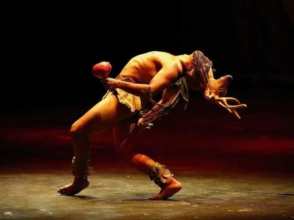 Folkloric ballet of Mexico skip-the-line VIP tickets with transportation