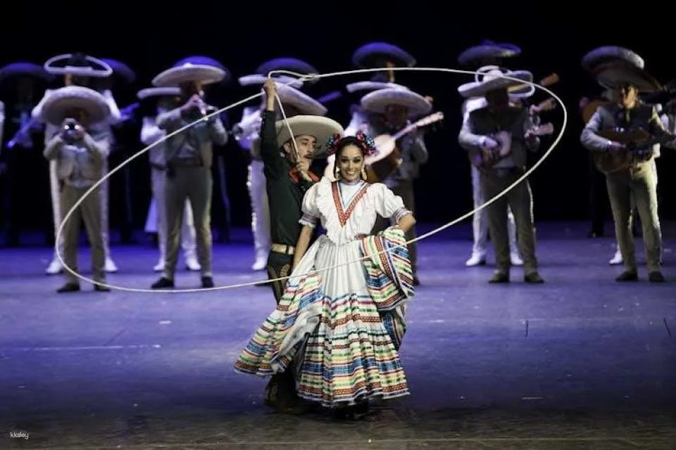 Folkloric ballet of Mexico skip-the-line VIP tickets with transportation