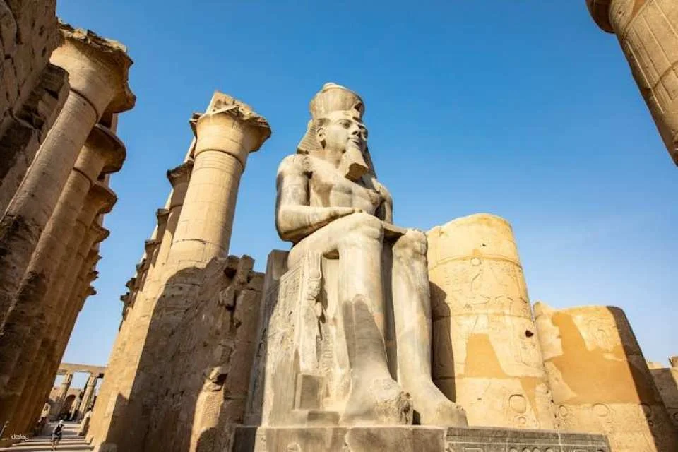 Ancient Luxor tour from Marsa Alam with a private Egyptologist