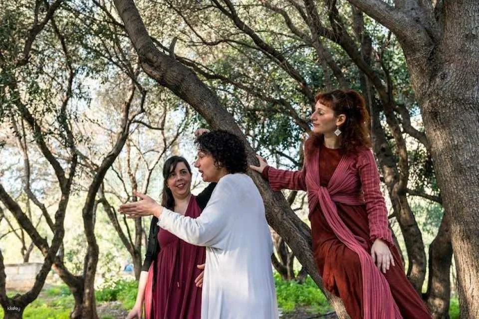 Greek Mythology Storytelling Walking Tour