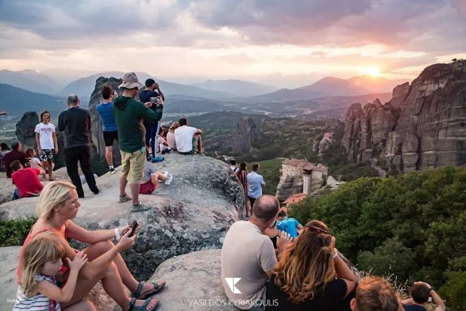 Majestic Sunset Meteora tour from Kalampaka  Small-group tour
