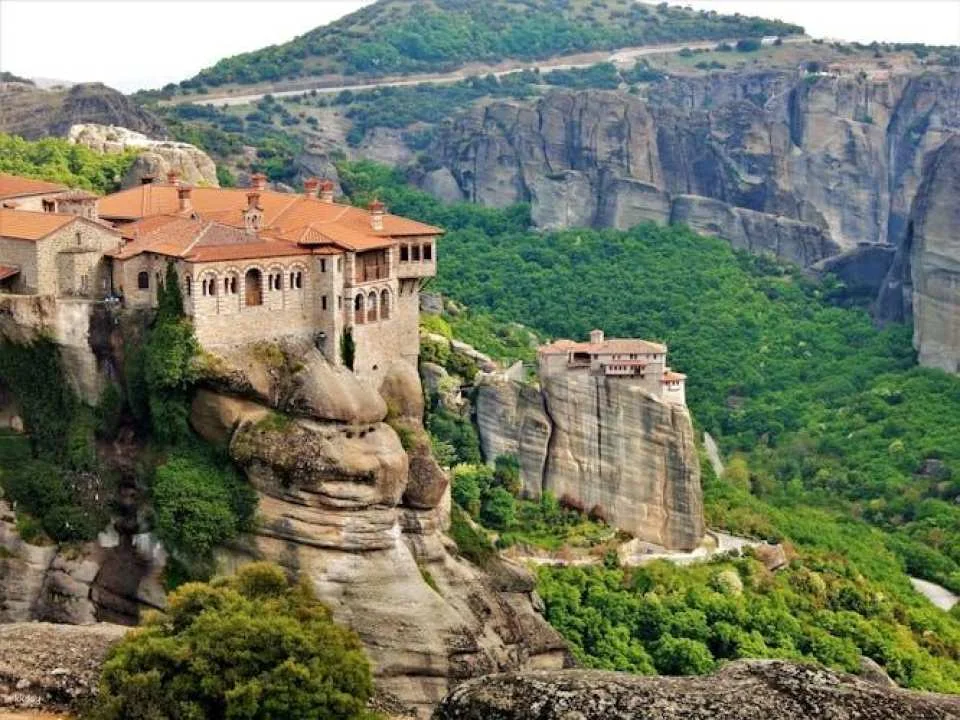 Majestic Sunset Meteora tour from Kalampaka  Small-group tour