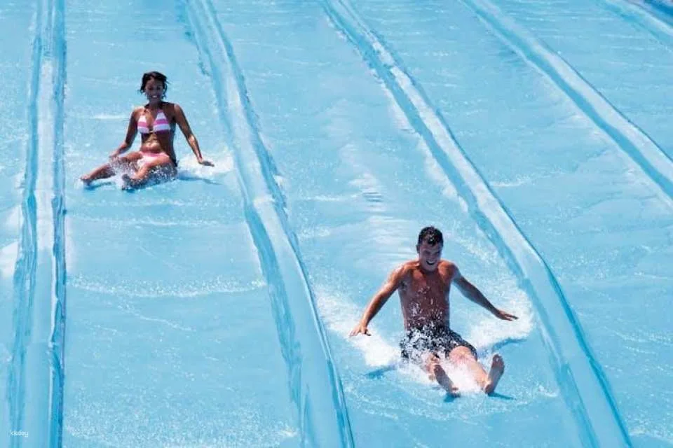 Wet ‘n’ Wild Water Village