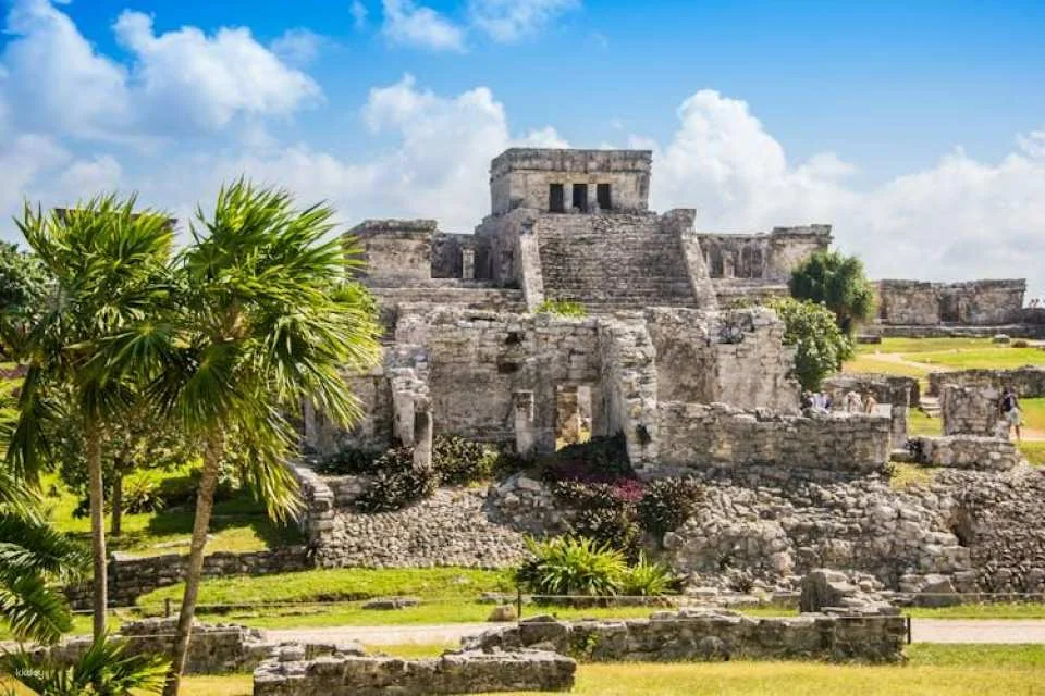 Tulum Mayan ruins self-guided walking audio tour