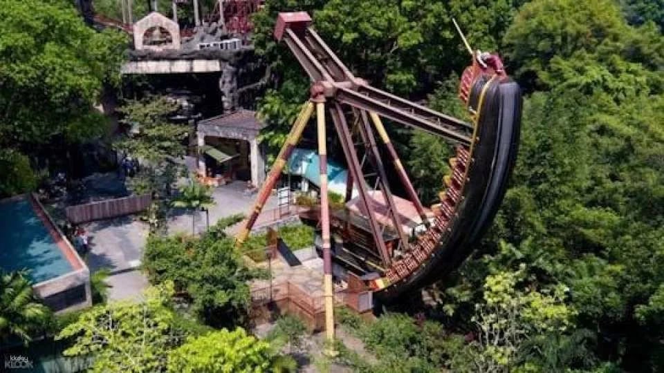 Sunway Lagoon Theme Park ticket with transfers