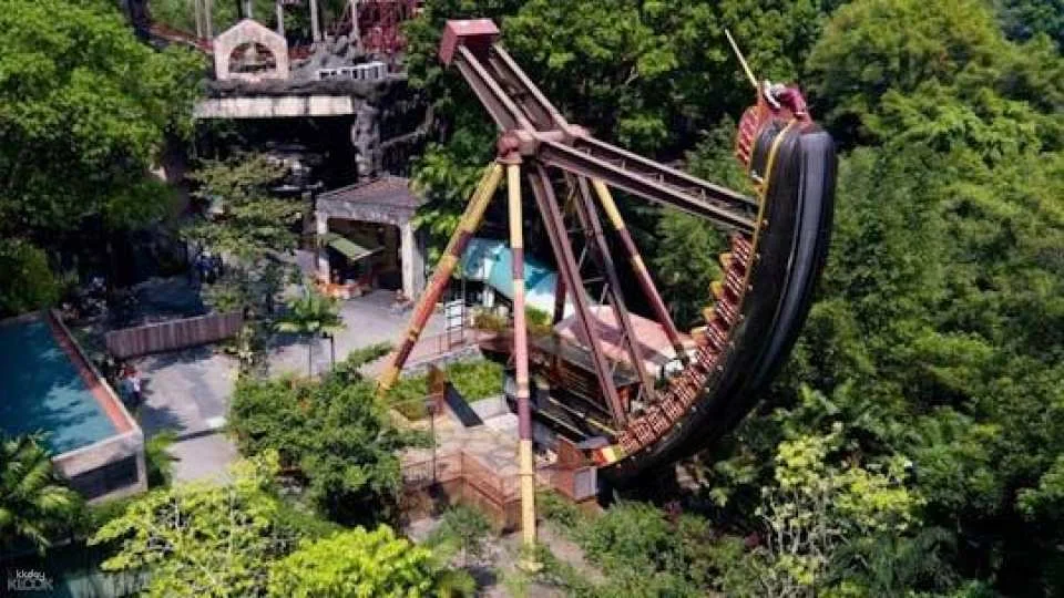 Sunway Lagoon Theme Park ticket with transfers