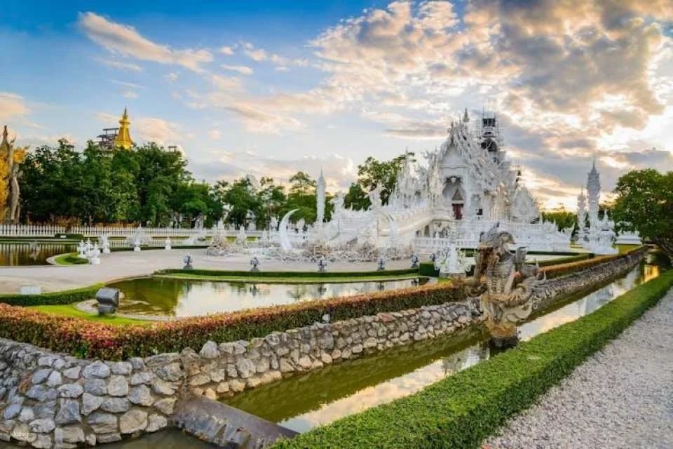 Chiang Rai Temples full-day guided tour