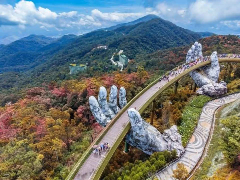 Tour to the Ba Na Hills with cable car and craft brewery and lunch