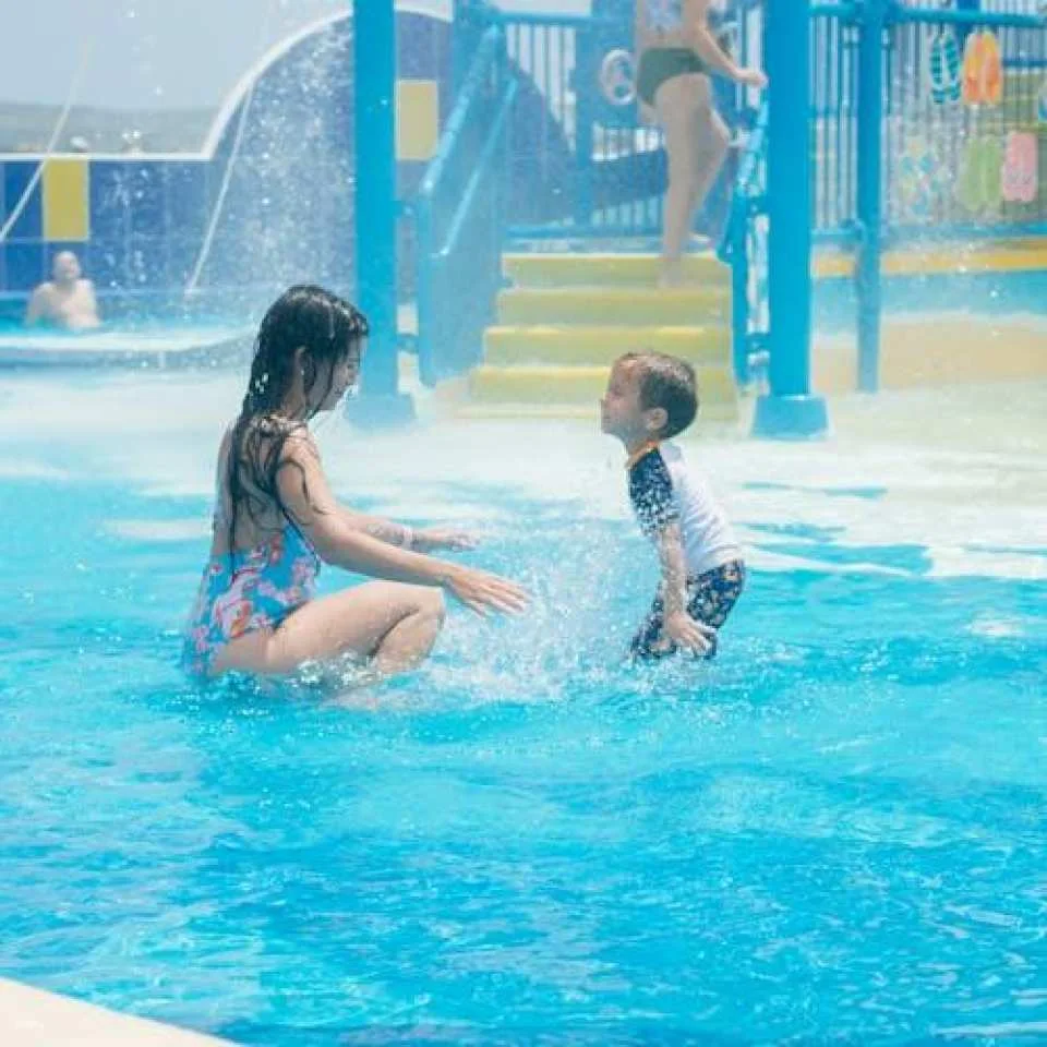 De Palm Island water park all-inclusive tickets
