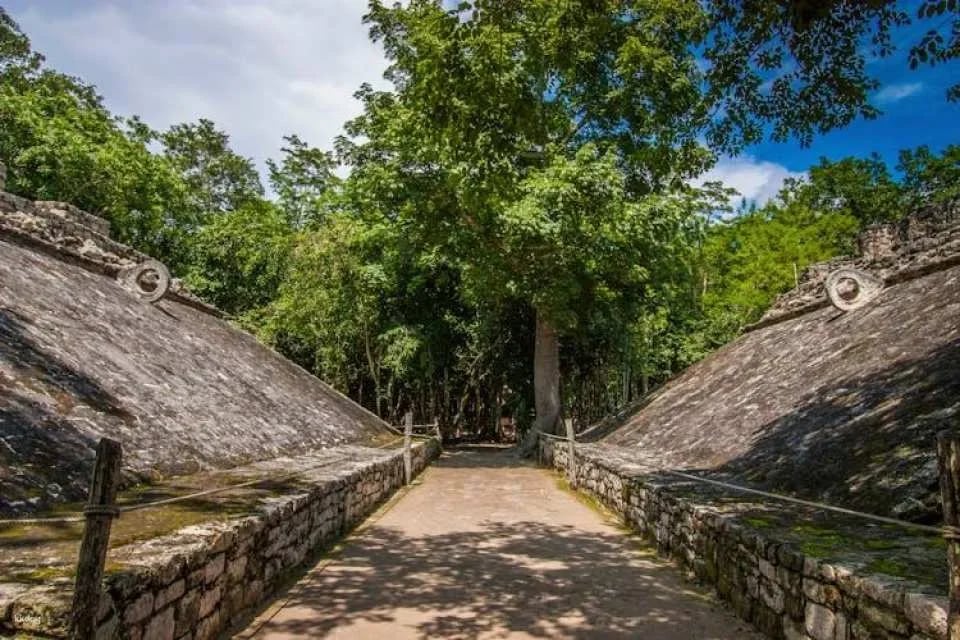 Coba Ruins self-guided walking audio tour