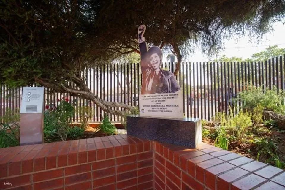 Johannesburg and Soweto full-day tour with Apartheid Museum