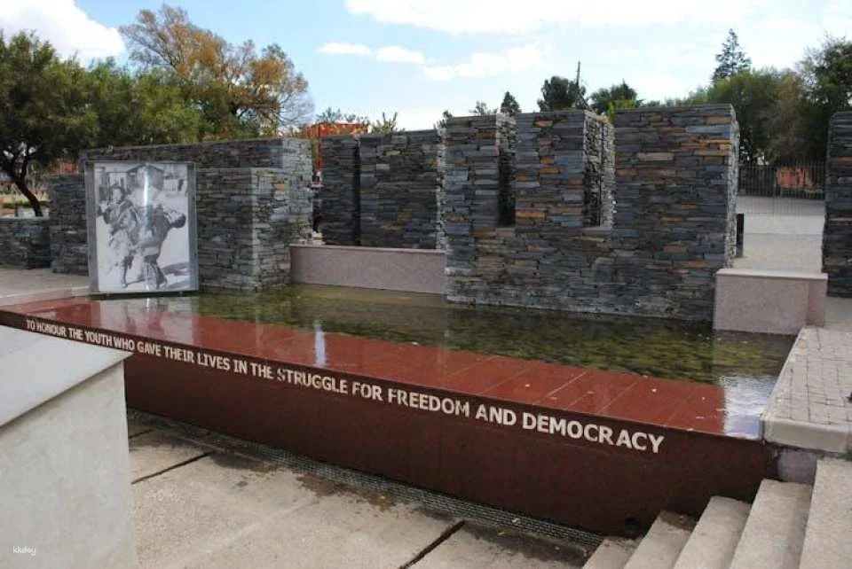 Johannesburg and Soweto full-day tour with Apartheid Museum