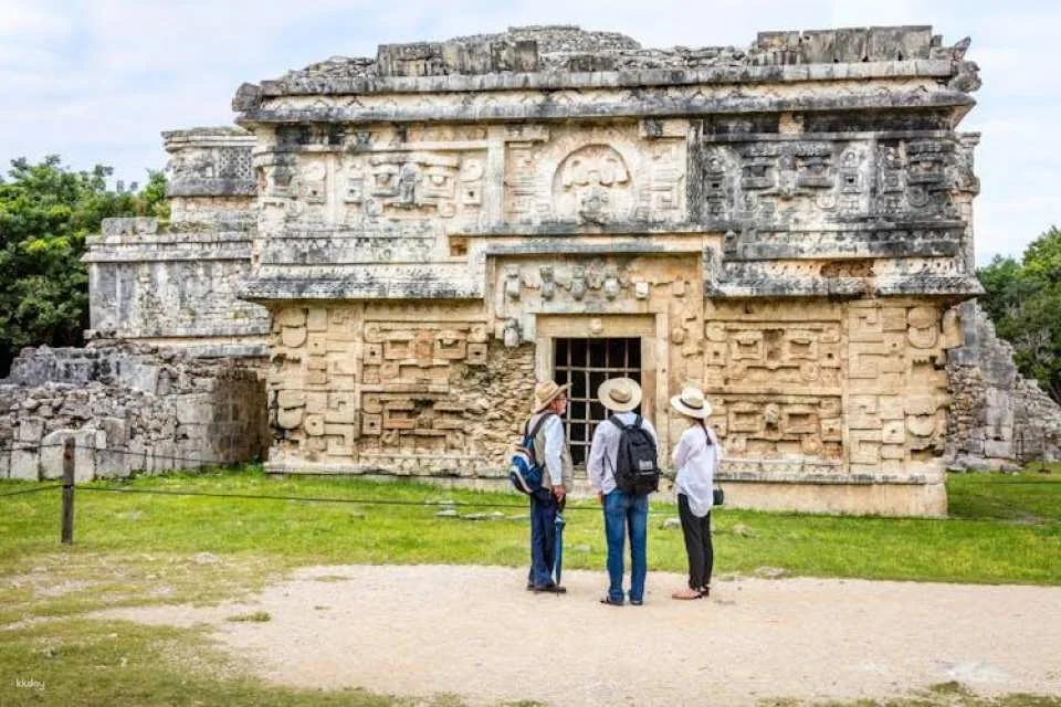 Chichen Itza express morning tour