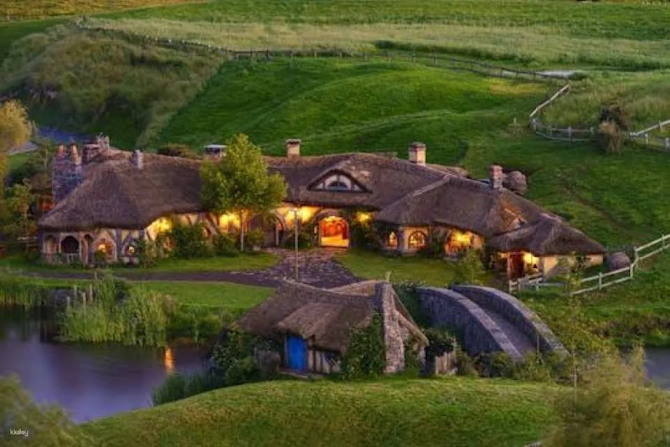 Hobbiton Movie Set Banquet Experience in Auckland