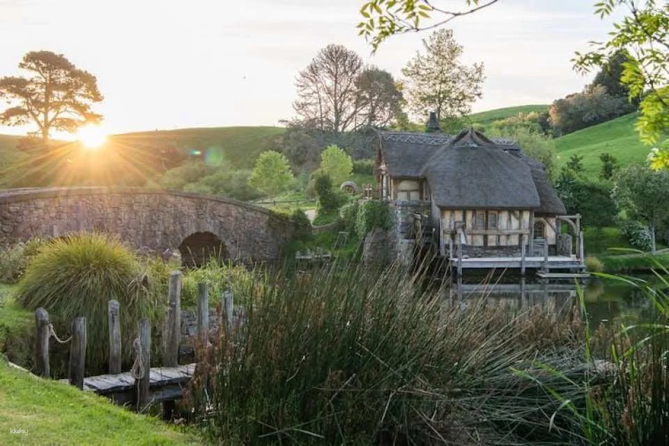 Hobbiton Movie Set Banquet Experience in Auckland