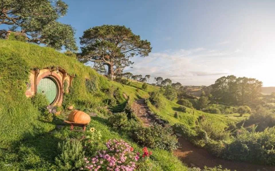Hobbiton Movie Set Banquet Experience in Auckland