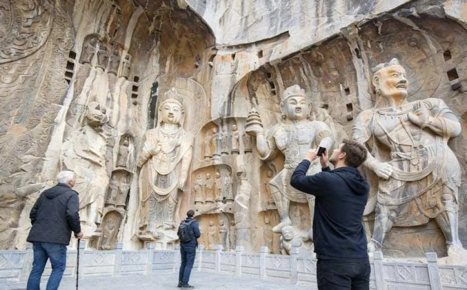 Longmen Grottoes online reservation for a self-guided tour