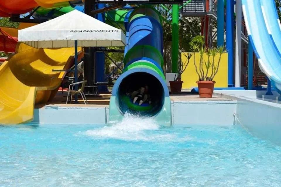 Aqualand with transfer