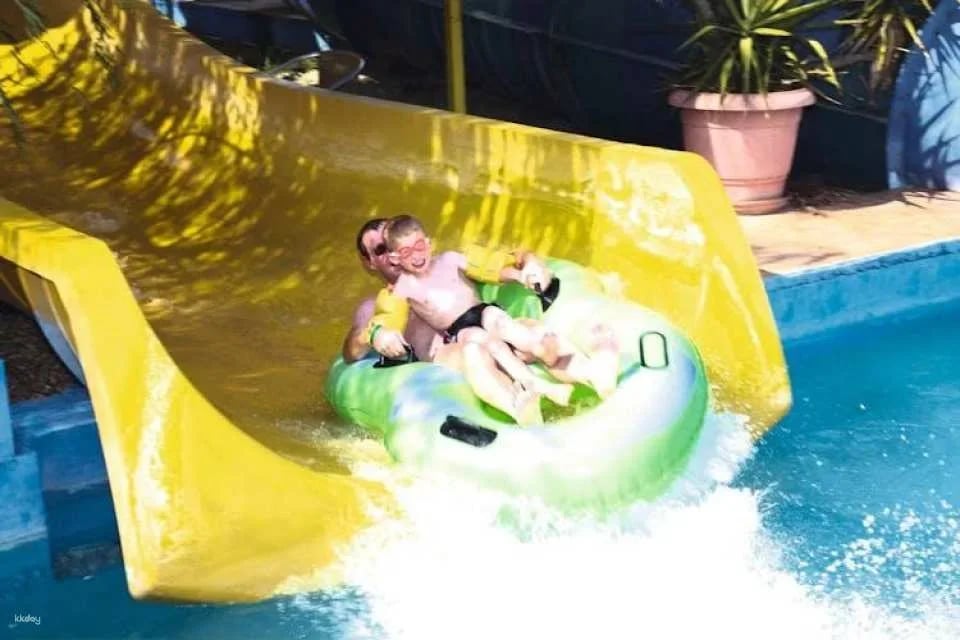 Aqualand with transfer