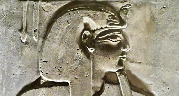 7-day Tour of Luxor and Aswan on Steigenberger Legacy Cruise