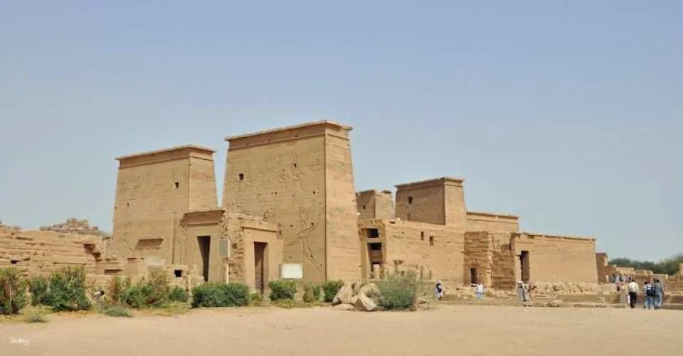 7-Day Experience of Luxor and Aswan Highlights aboard Jaz Crown Prince