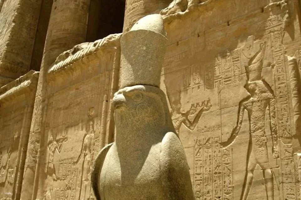 7-Day Experience of Luxor and Aswan Highlights aboard Jaz Crown Prince
