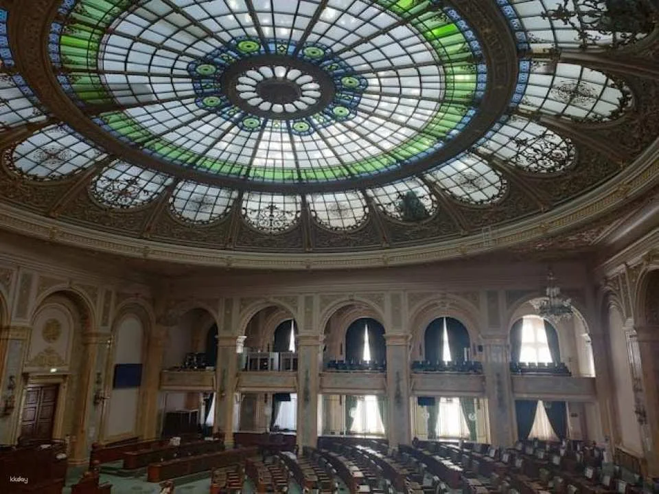 Parliament Palace tour in Bucharest