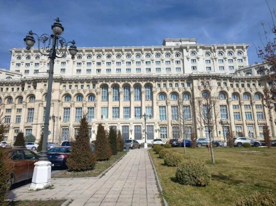 Parliament Palace tour in Bucharest