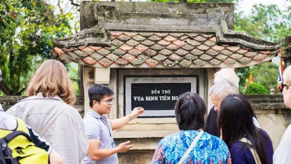 Ninh Binh day tour with Hoa Lu, Trang An and Hang Mua from Hanoi