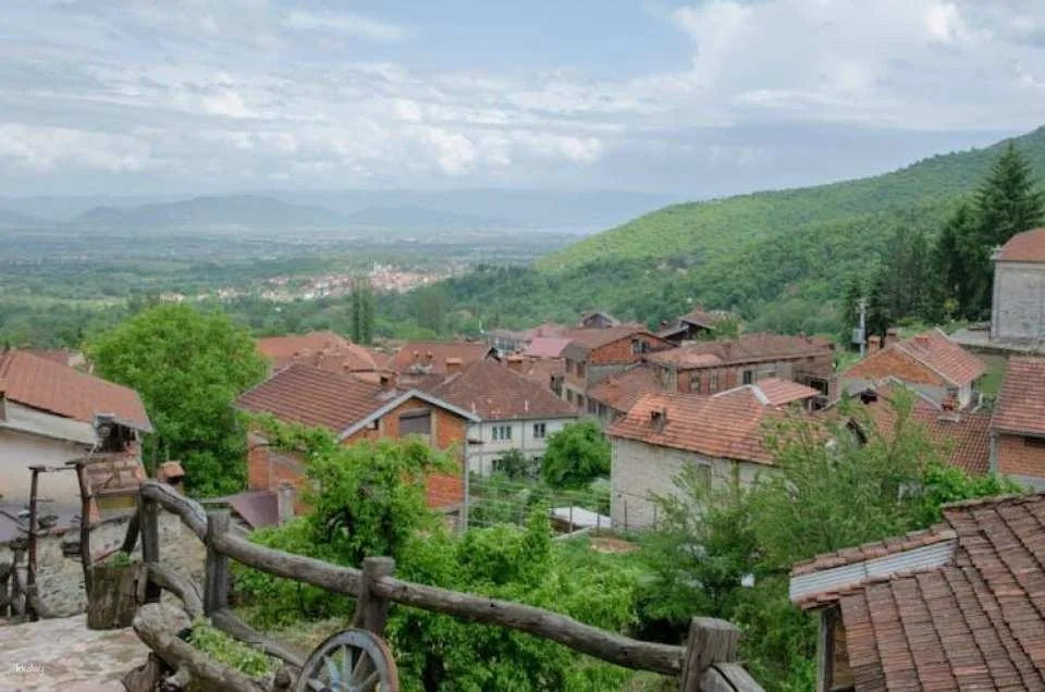 Kalishta, Struga and Vevchani guided tour from Ohrid