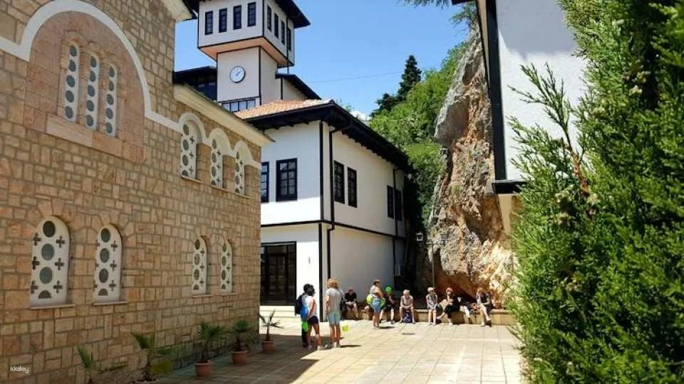 Kalishta, Struga and Vevchani guided tour from Ohrid