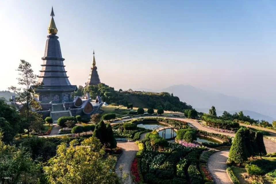 Doi Inthanon National Park small group guided tour
