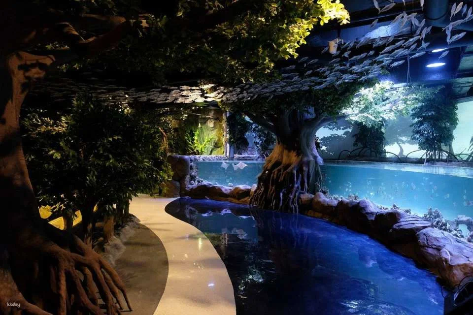 Jakarta Aquarium Safari Ticket | Jakarta, Indonesia
