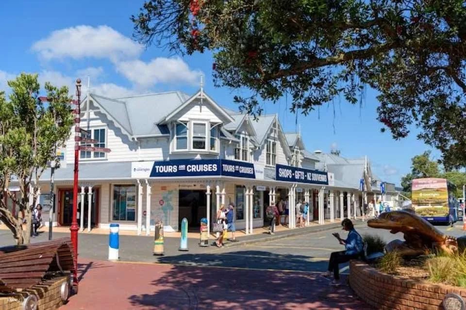 Small group day tour to Bay of Islands from Auckland